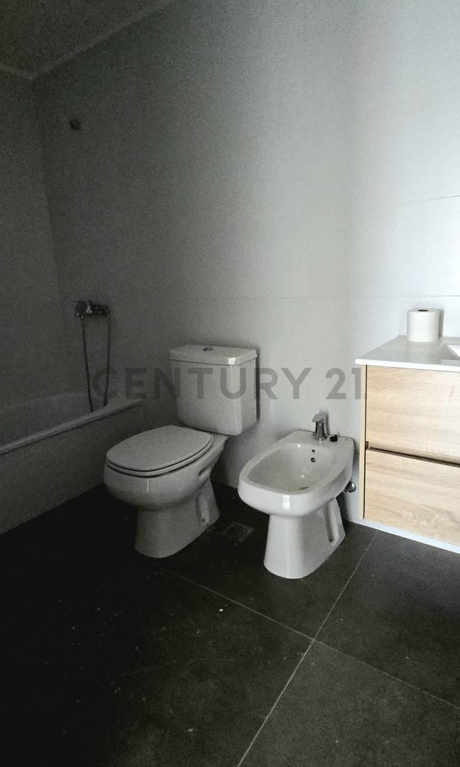 Foto de Alquiler departamento 3 ambientes c/ cochera A ESTRENAR en Torres, imagen 2