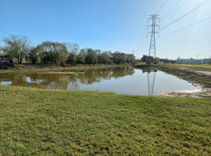 Foto de Lote 857 m² con Fondo a Laguna y Reserva Natural | Club de Campo Manuel, imagen 5