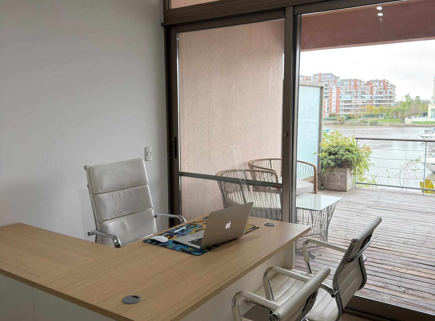 Foto de Oficinas en alquiler en Studios de la Bahia I, imagen 4