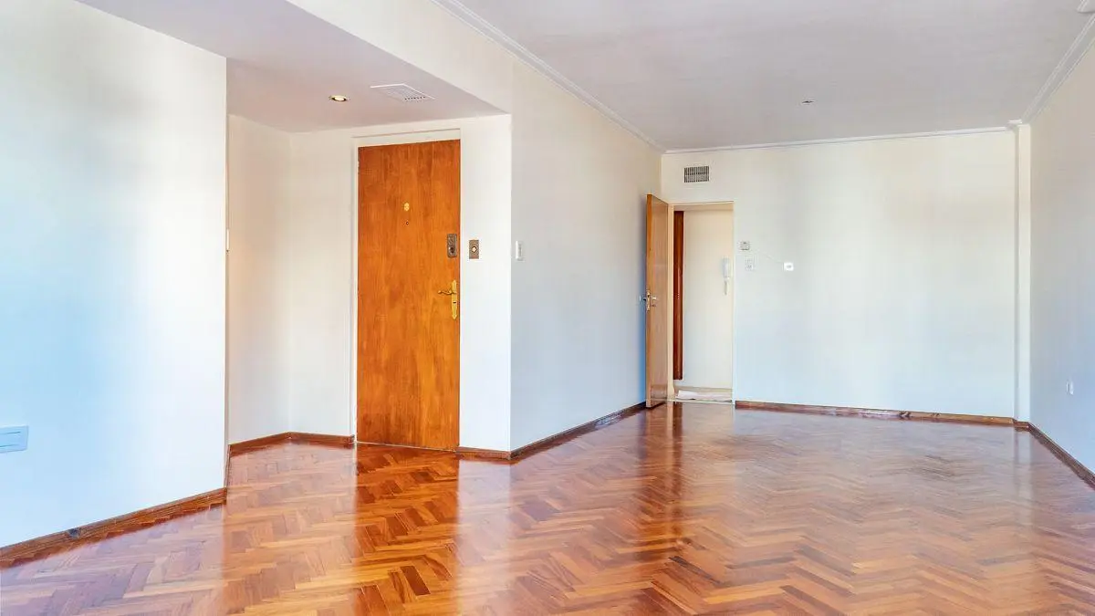 Departamento en piso exclusivo al frente en Barrio Martin 5