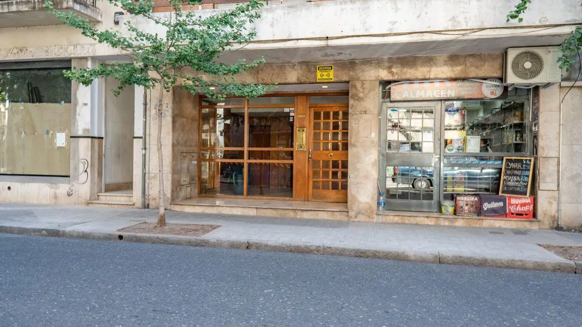 Departamento en piso exclusivo al frente en Barrio Martin 2