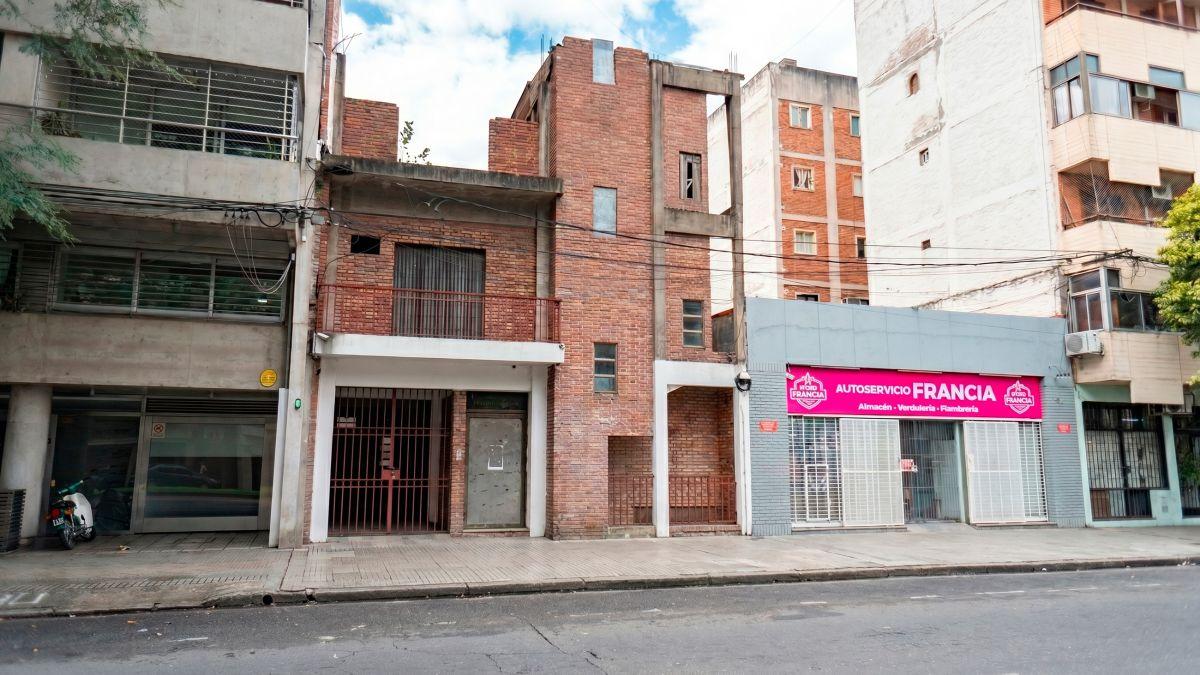 Lote en venta sobre Av. Francia