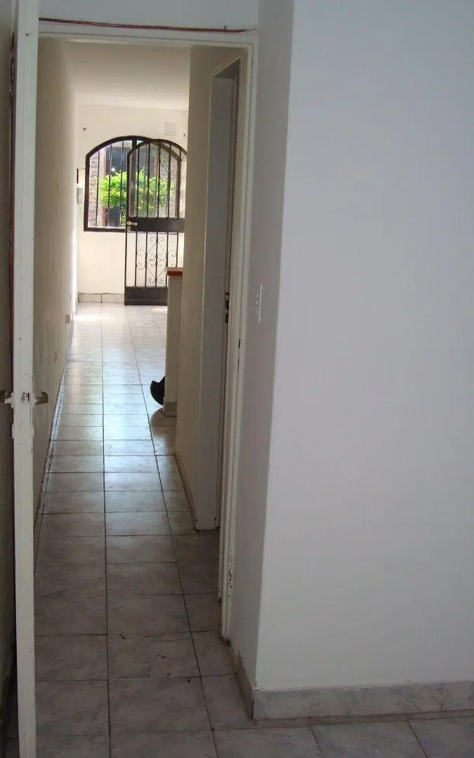 Departamento interno de pasillo 3
