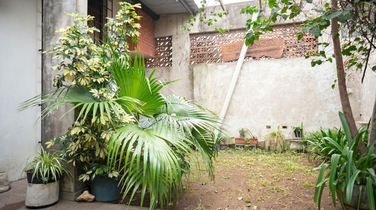 Foto de Casa al frente de 2 plantas, imagen 1