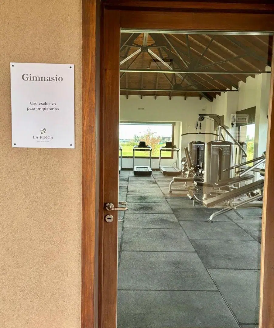 Lote en la Finca Country Club 2