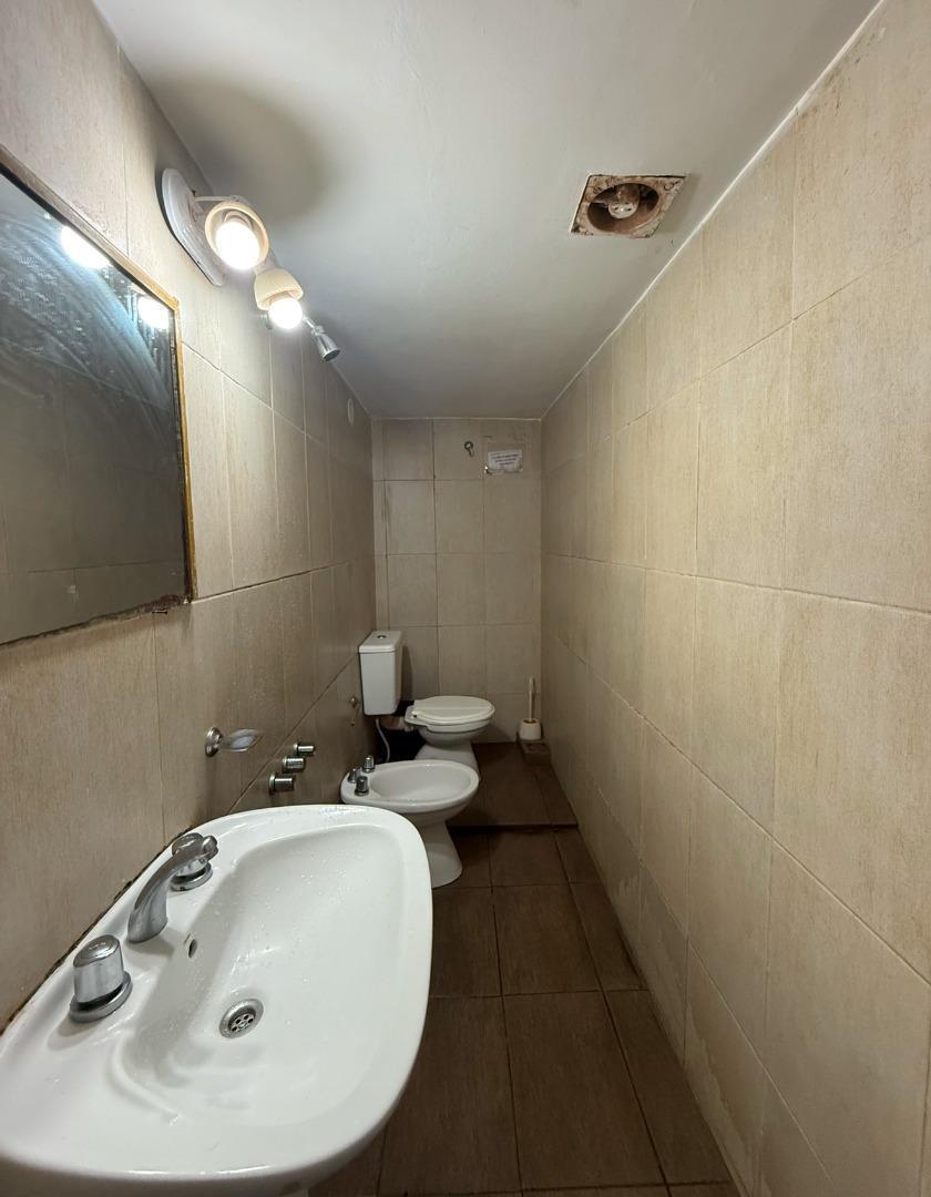 Venta Planta de un Hotel, a m de Av Corrientes 2