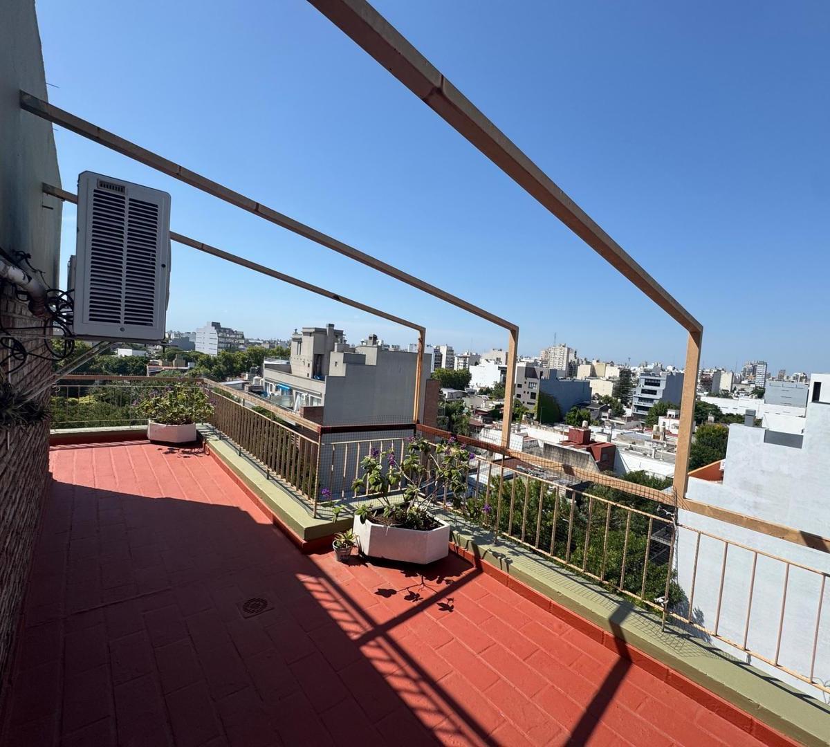 Venta Departamento 4 Amb con Terraza de Ensueño en Flores 4