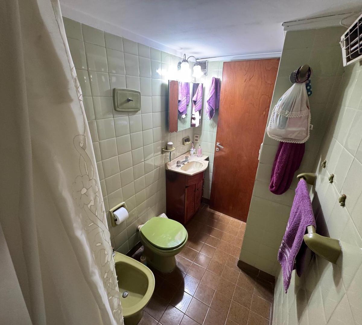 Venta Departamento 4 Amb con Terraza de Ensueño en Flores 5