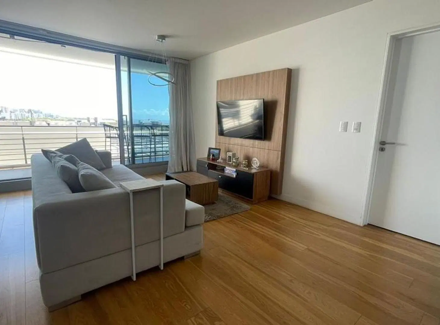 Exclusivo 2 Ambientes en Torres Al Río 2