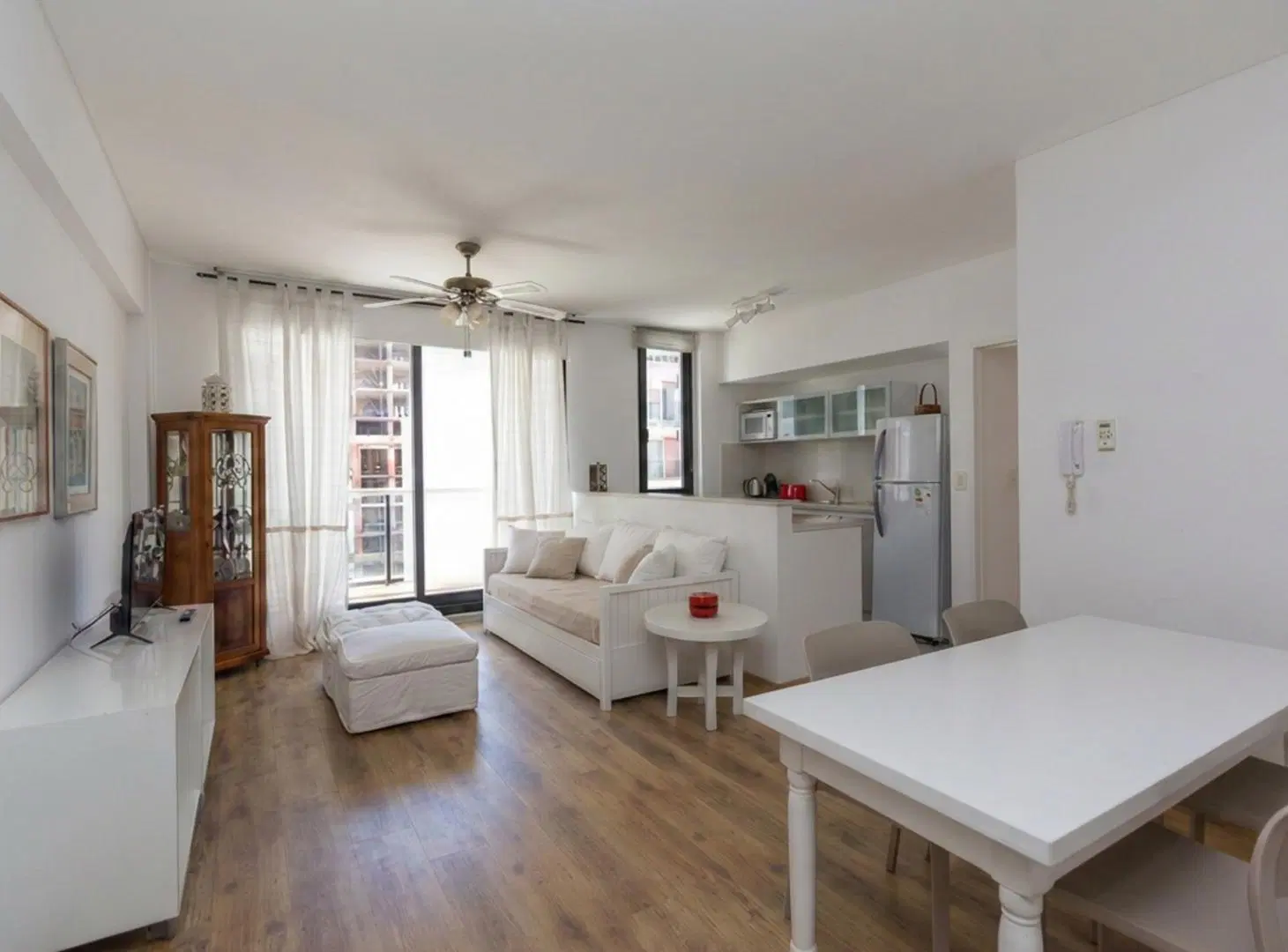 Venta departamento 2 ambientes amueblado Belgrano + toilette 1