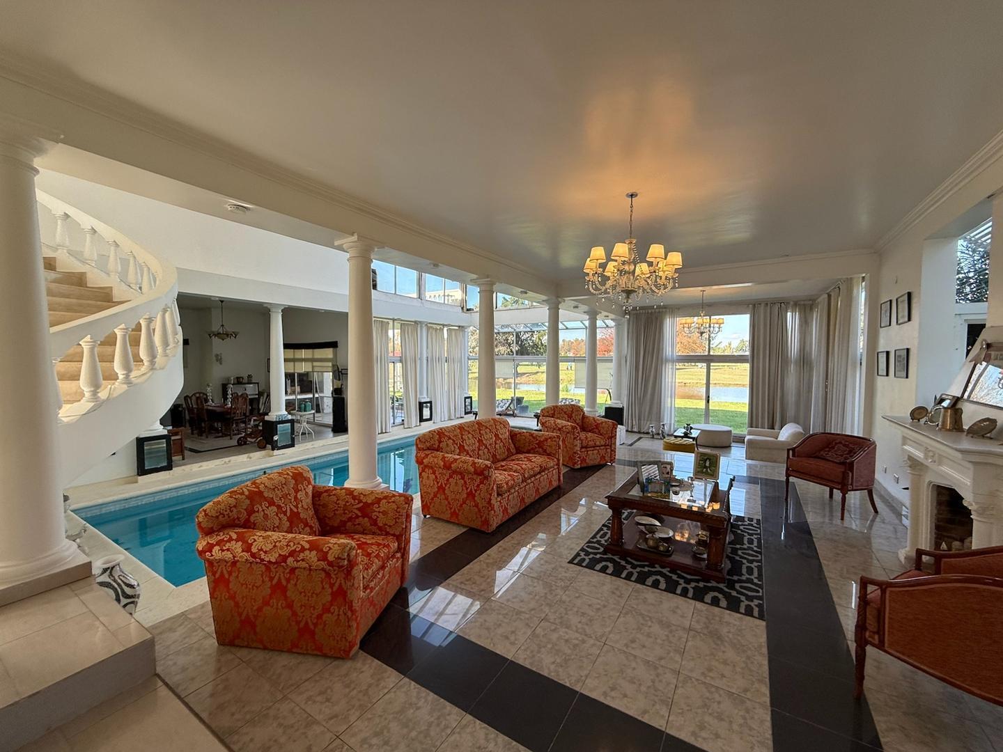 Foto de Venta casa 8 ambientes en Boca Raton, Pilar., imagen 1