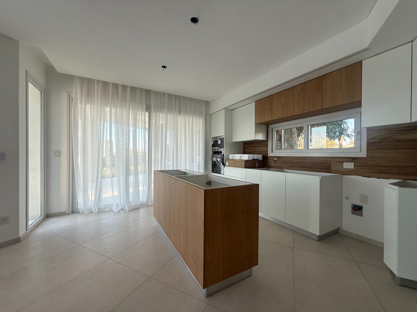 Foto de Alquiler Casa 5 amb en Greenville Polo & Resort, Hudson., imagen 1