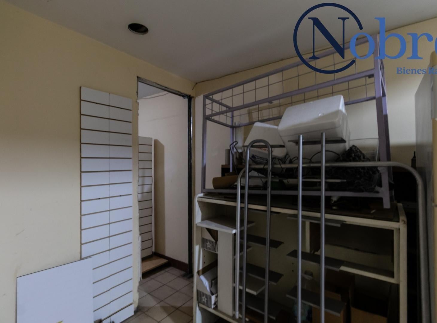 Foto de VENTA LOCAL COMERCIAL A LA CALLE EN SAN NICOLAS, imagen 4