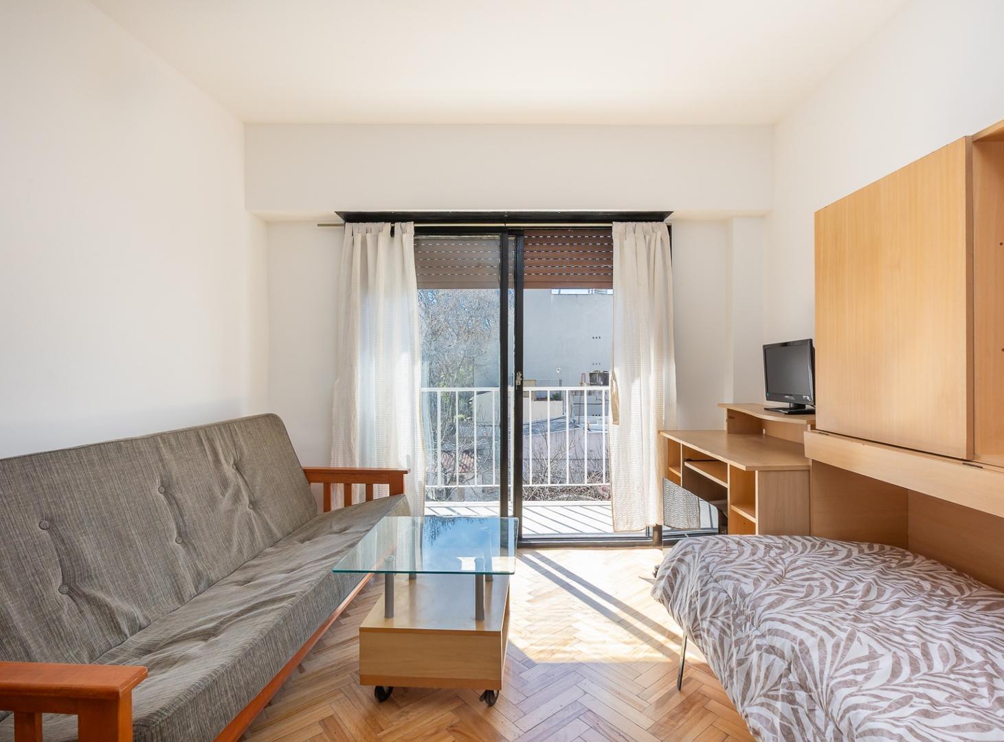Foto de VENTA MONOAMBIENTE MUY LUMINOSO Y CON BALCÓN EN PALERMO, imagen 1