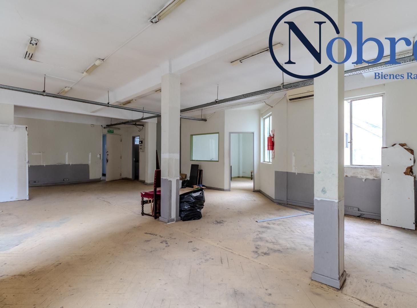 Foto de VENTA DEPARTAMENTO SEMIPISO EN MONSERRAT, imagen 5