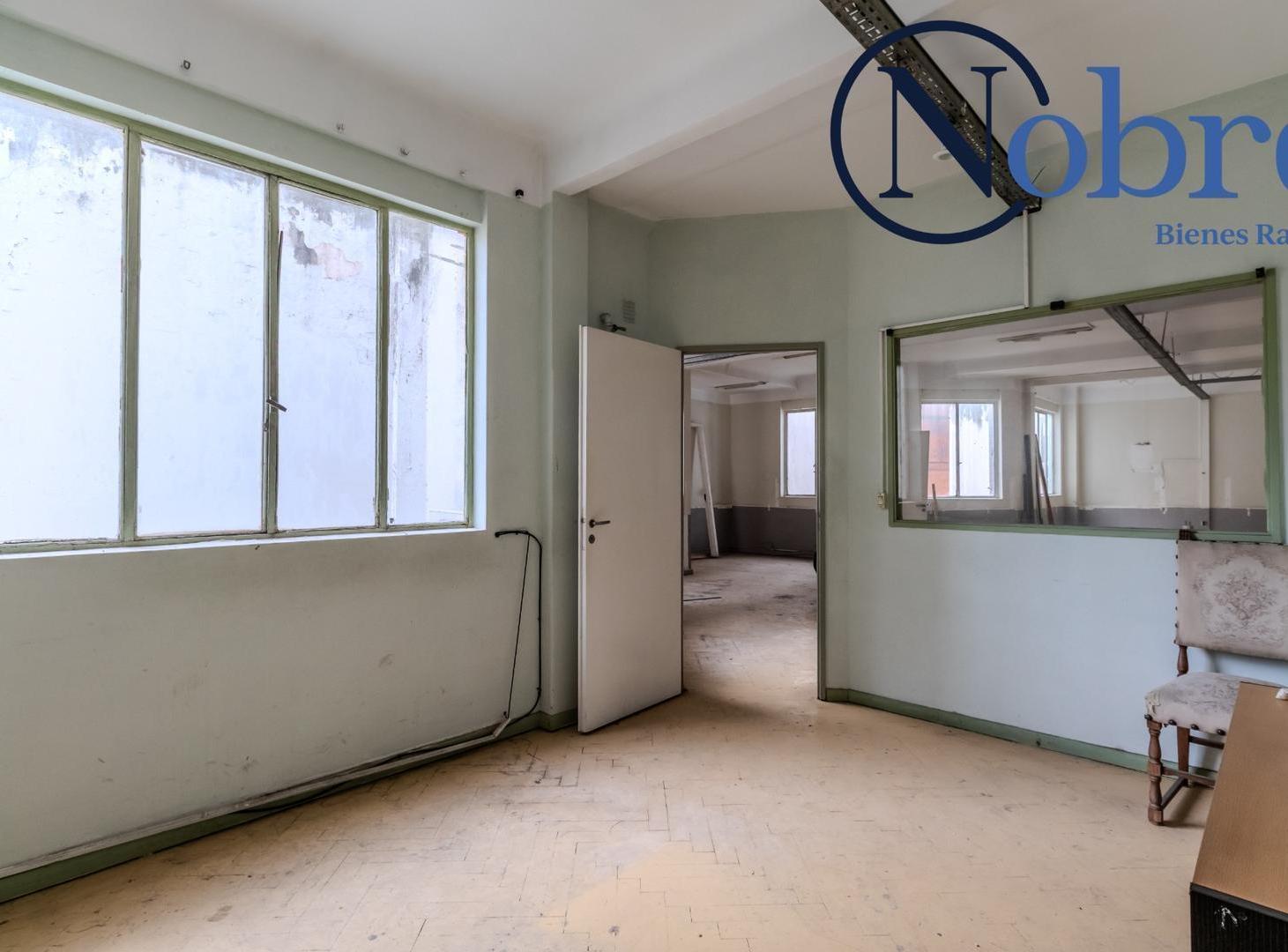 Foto de VENTA DEPARTAMENTO SEMIPISO EN MONSERRAT, imagen 3