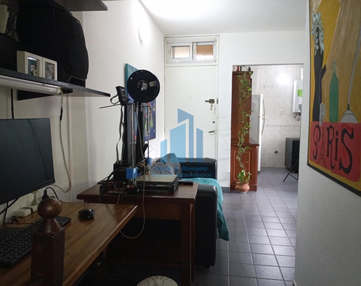 Foto de VENTA DEPARTAMENTO 4 AMBIENTES EN AVELLANEDA, imagen 2