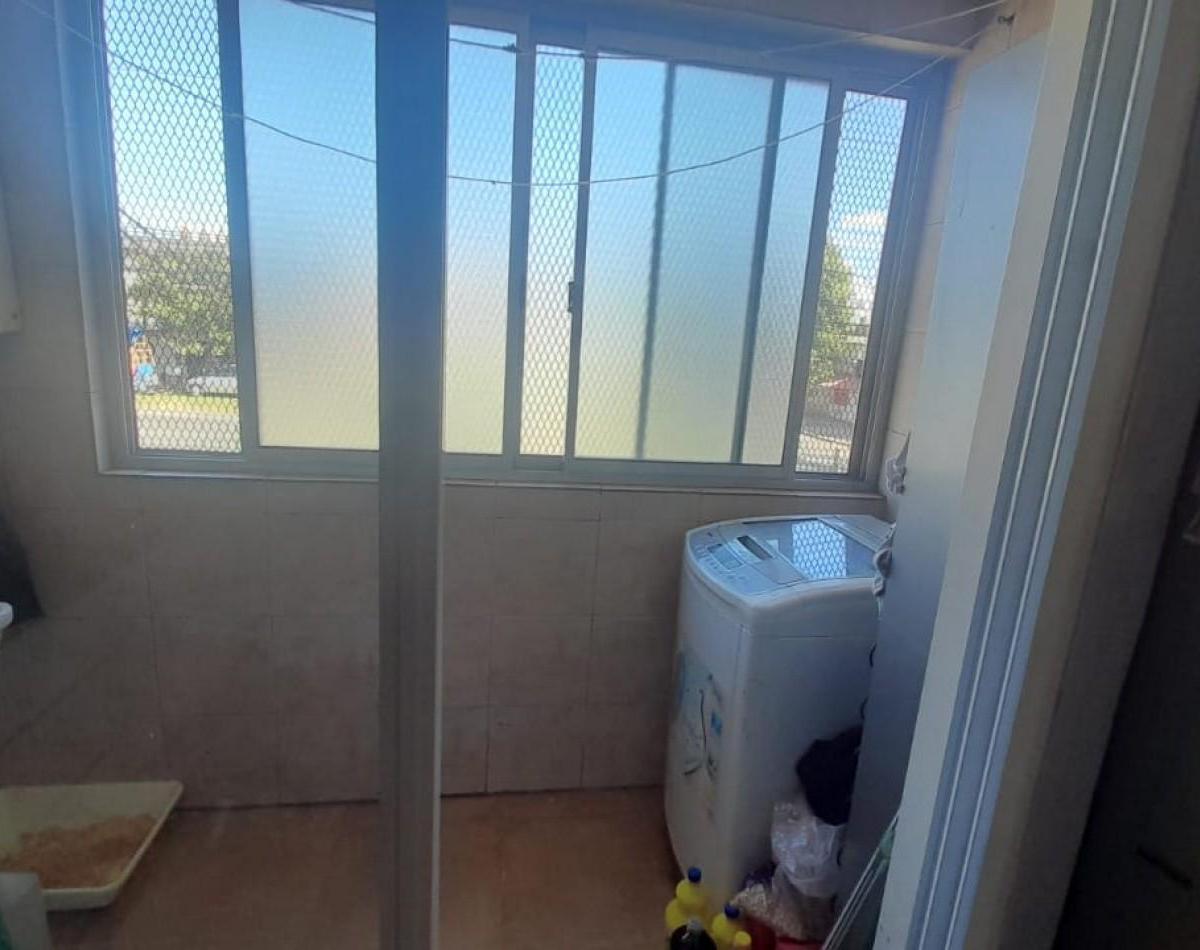 Foto de Venta Departamento 4 ambientes en Quilmes, imagen 2