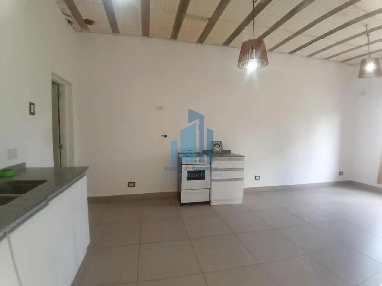 VENTA CASA 3 AMBIENTES EN ESCOBAR 5