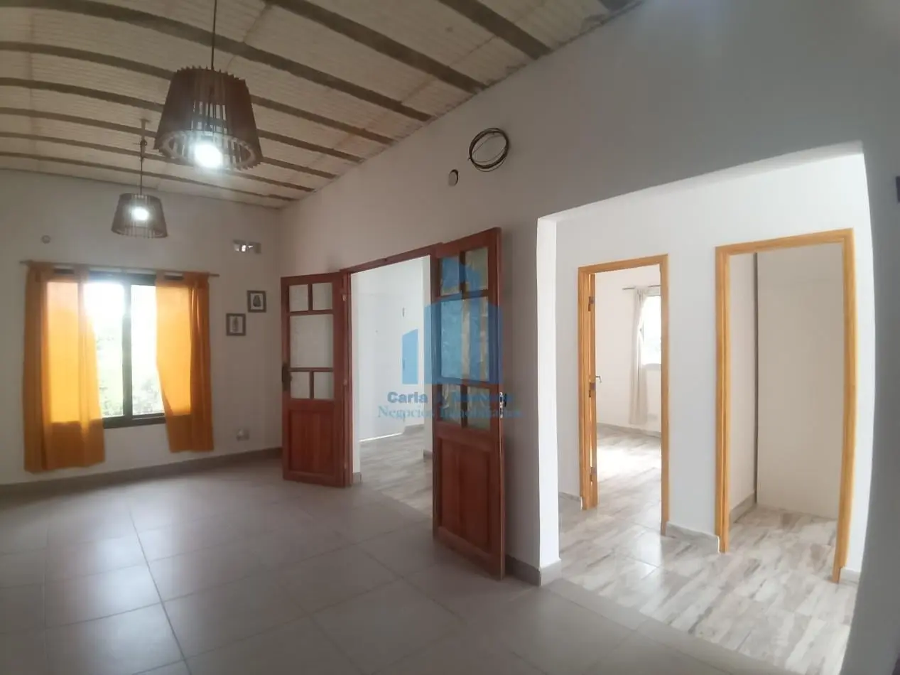 VENTA CASA 3 AMBIENTES EN ESCOBAR 1