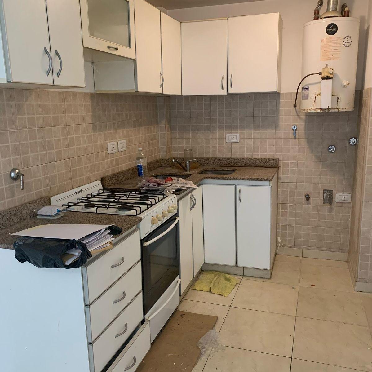 Foto de IDEAL INVERSOR! DEPARTAMENTO DE 2 AMB. ZONA VILLA LUZURIAGA, imagen 3