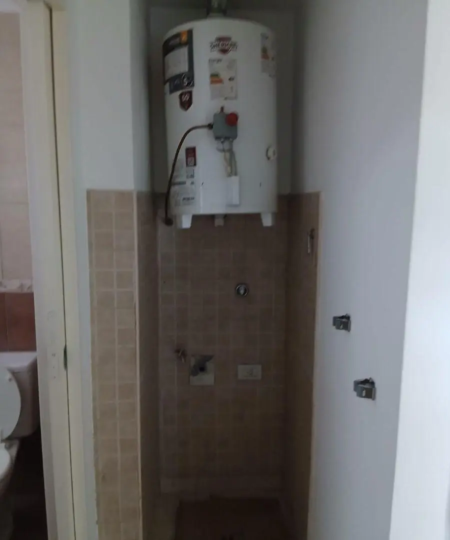 VENTA - DPTO 2 AMB. C/BALCON - ZONA VILLA LUZURIAGA 4