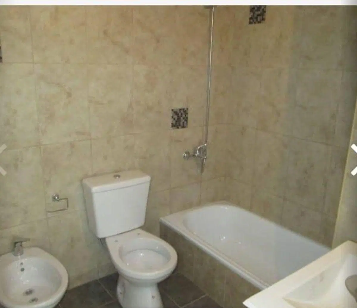 ALQUILER - DPTO DE 2 AMB. C/BALCON - VILLA LUZURIAGA 4