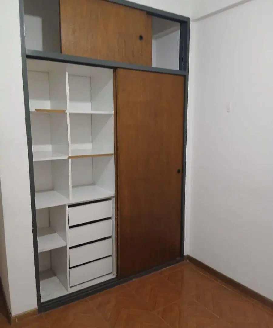 ALQUILER - DEPARTAMENTO DE 3 AMB. C/COCHERA - RAMOS MEJIA 8
