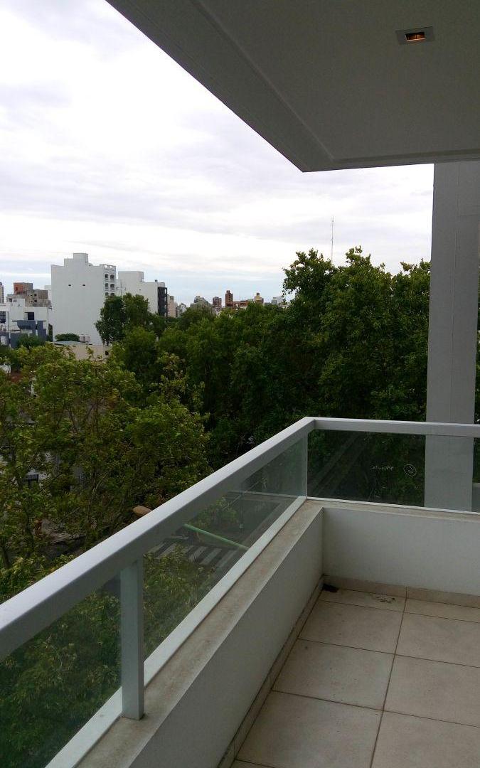 Foto de Departamento en alquiler de 2 dormitorios y con 2 cocheras., imagen 4