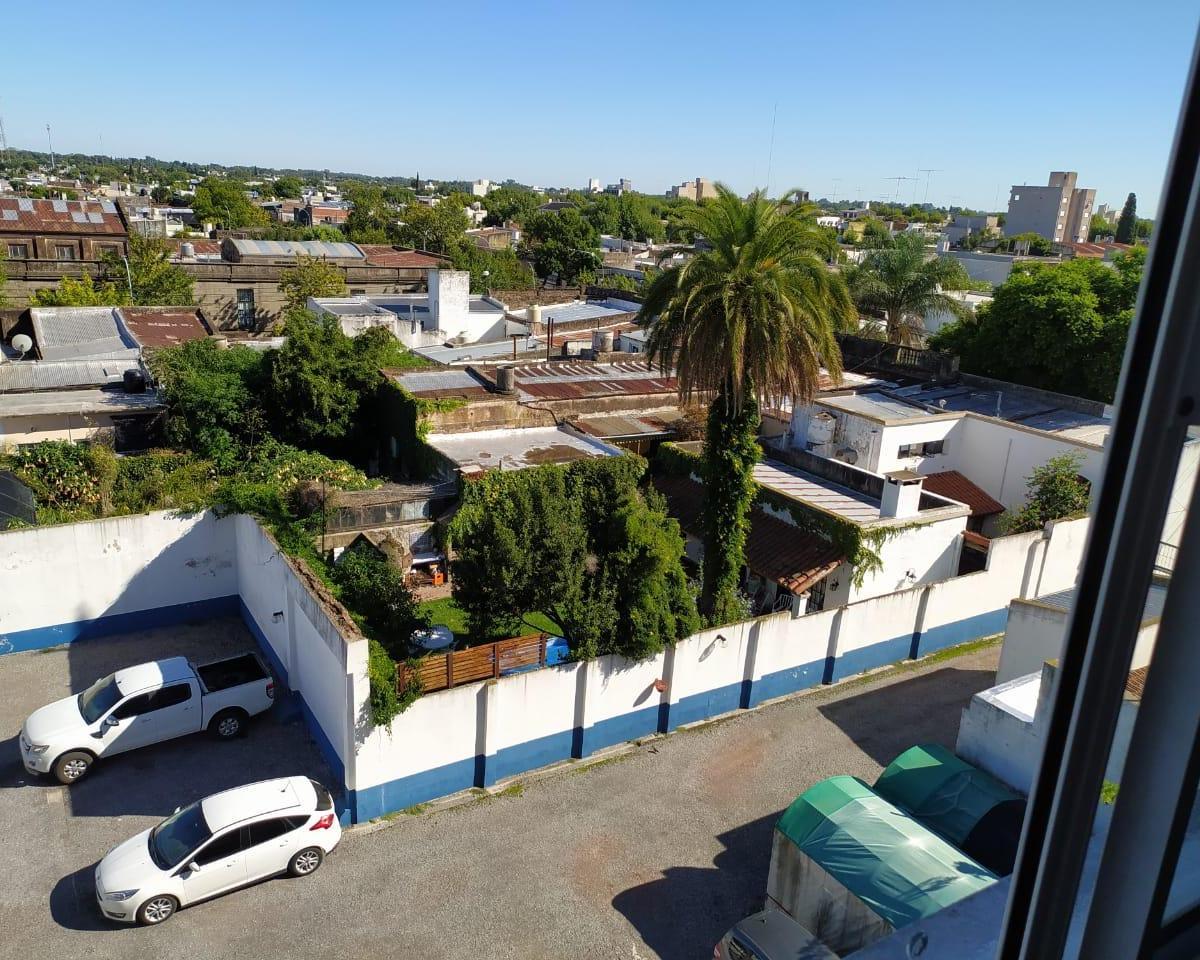 Departamento Torre Jardin, Hipólito Yrigoyen 167, 4° Piso - Chivilcoy 5