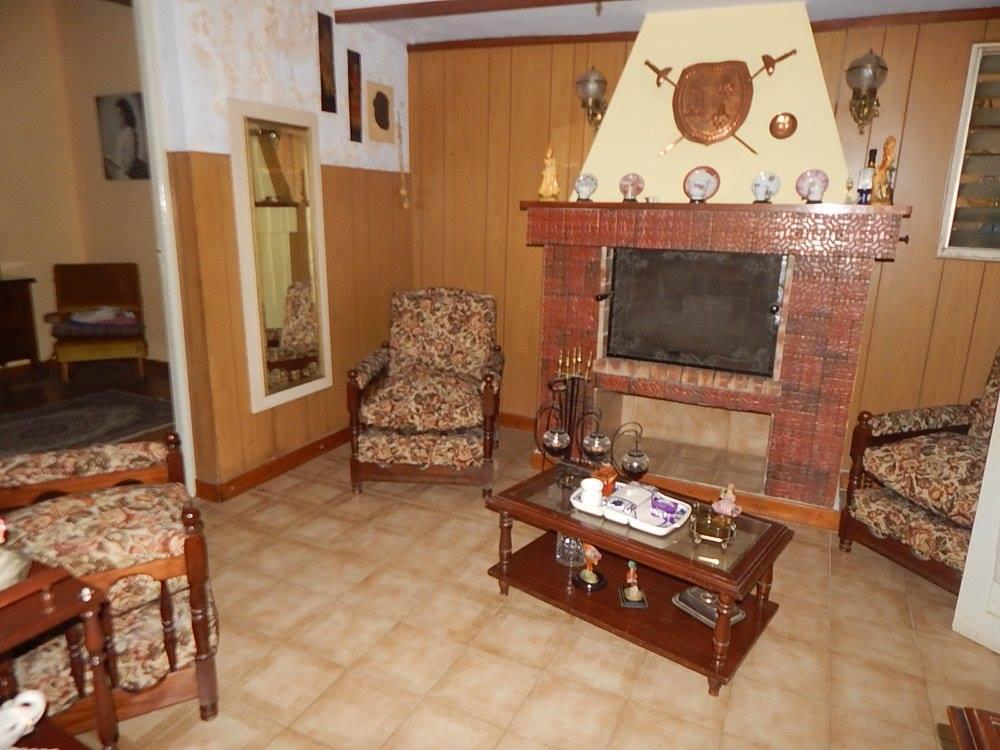 Casa Calle 19 N°60 (Derecha) - Chivilcoy 2