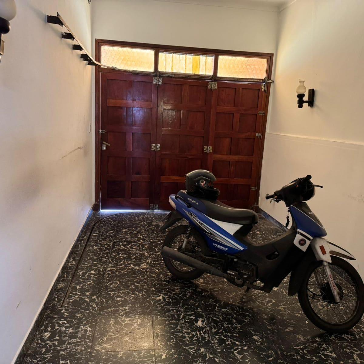 Casa Hipólito Yrigoyen 416 - Chivilcoy 1