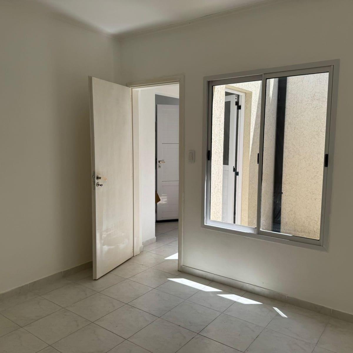 Casa Calle 90 y Miguel Calderón - Chivilcoy 1