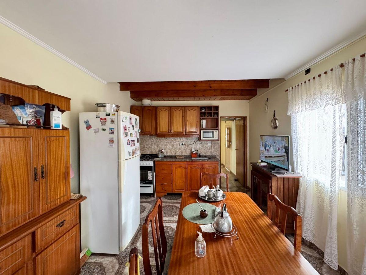 Foto de CASA ERNESTO MARRONE 248 - CHIVILCOY, imagen 2