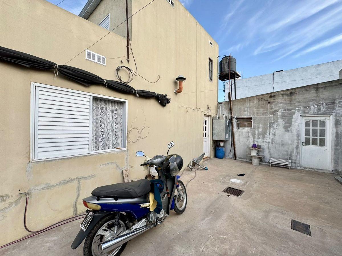 Foto de CASA ERNESTO MARRONE 248 - CHIVILCOY, imagen 5