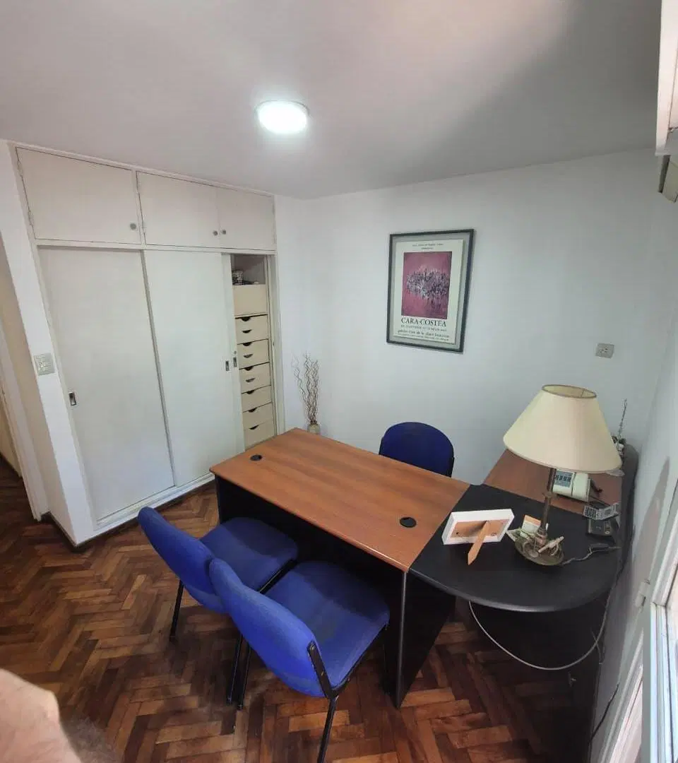 VENDO DEPARTAMENTO 2 DORMITORIOS EN CENTRO CON BALCON APTO CREDITO 4