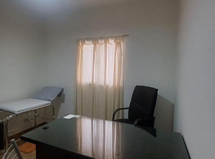 INKASA INMOBILIARIA - ALQUILA CASA EN QUINTA SECCION 5