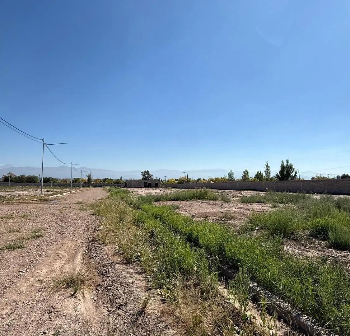 INKASA INMOBILIARIA - VENDE LOTE EN BARRIO PRIVADO PINAR DEL SOL IX 5