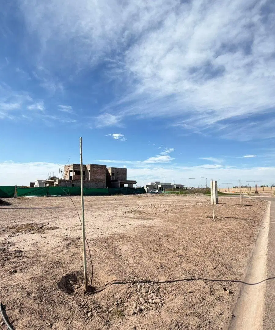 INKASA INMOBILIARIA - VENDE LOTE EN BARRIO PRIVADO LOMAS DEL TORREON 5
