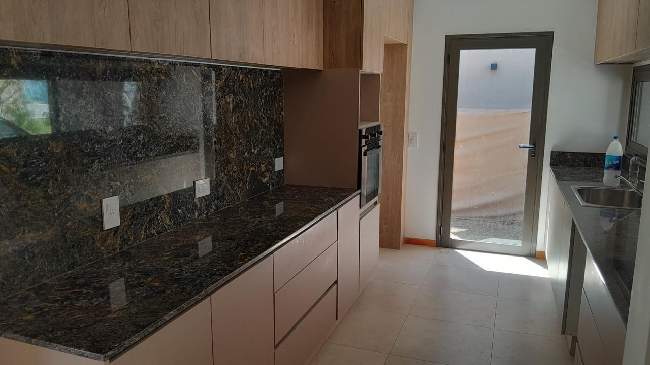 Foto de INKASA INMOBILIARIA - VENDE CASA EN BARRIO PRIVADO VALLE AGUARIBAY, imagen 1