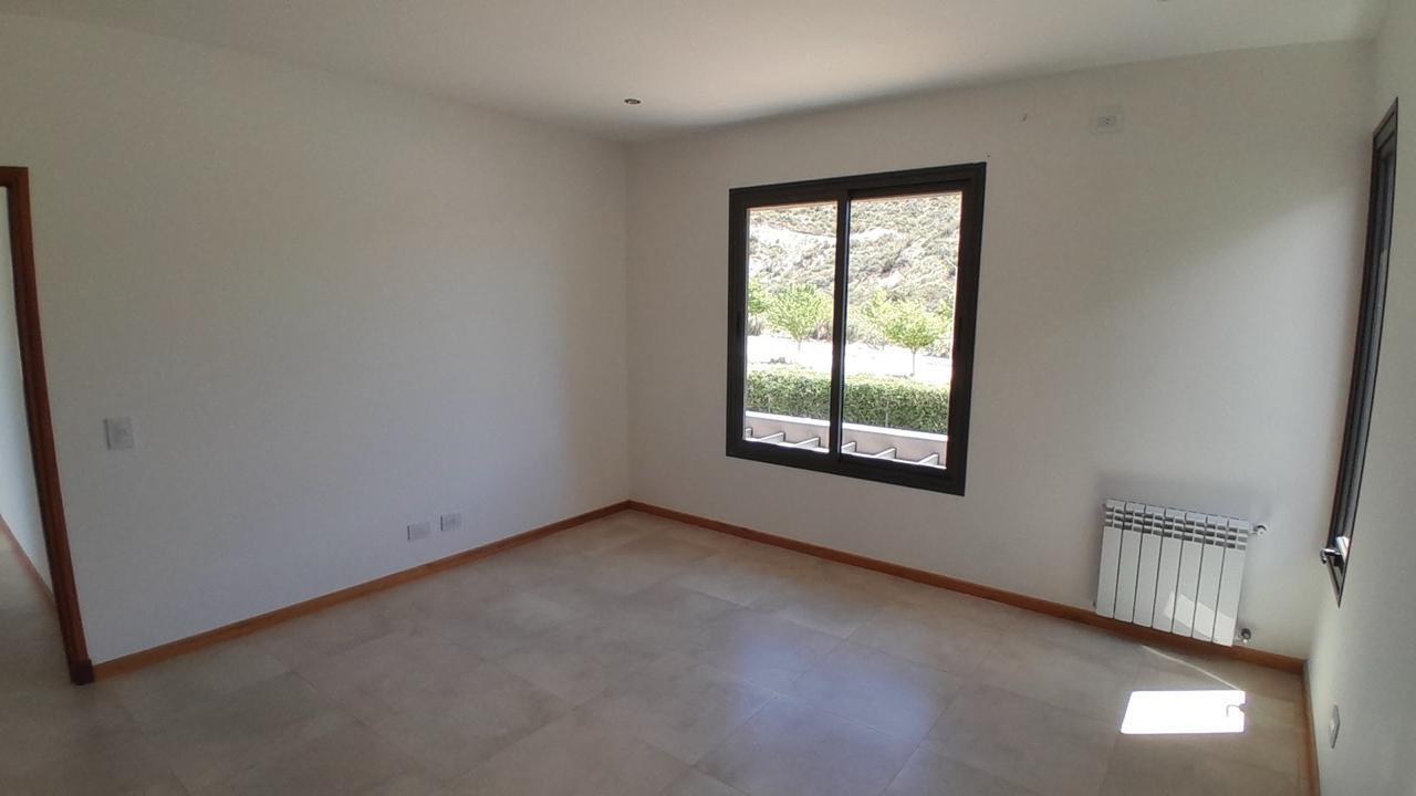 Foto de INKASA INMOBILIARIA - VENDE CASA EN BARRIO PRIVADO VALLE AGUARIBAY, imagen 5