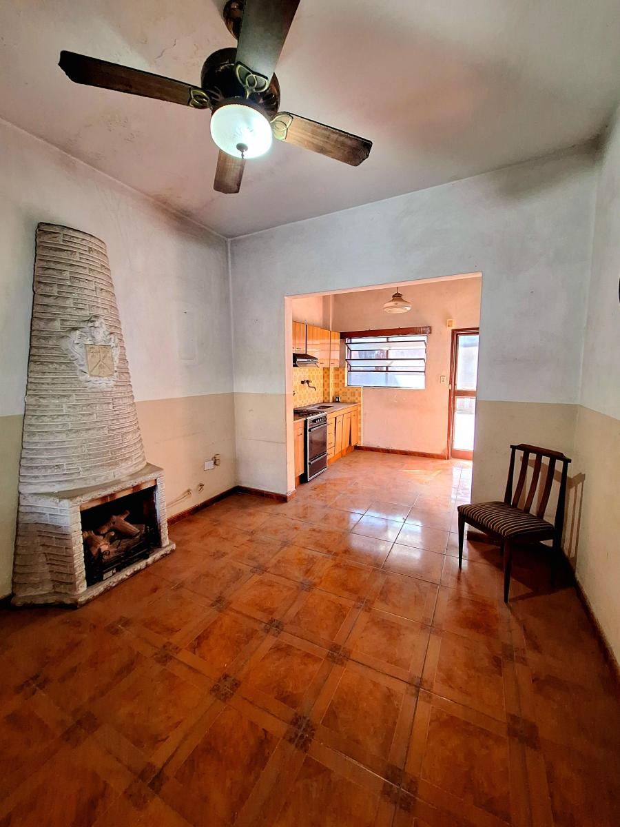 Casa Amplio con parrilla y patios al fondo