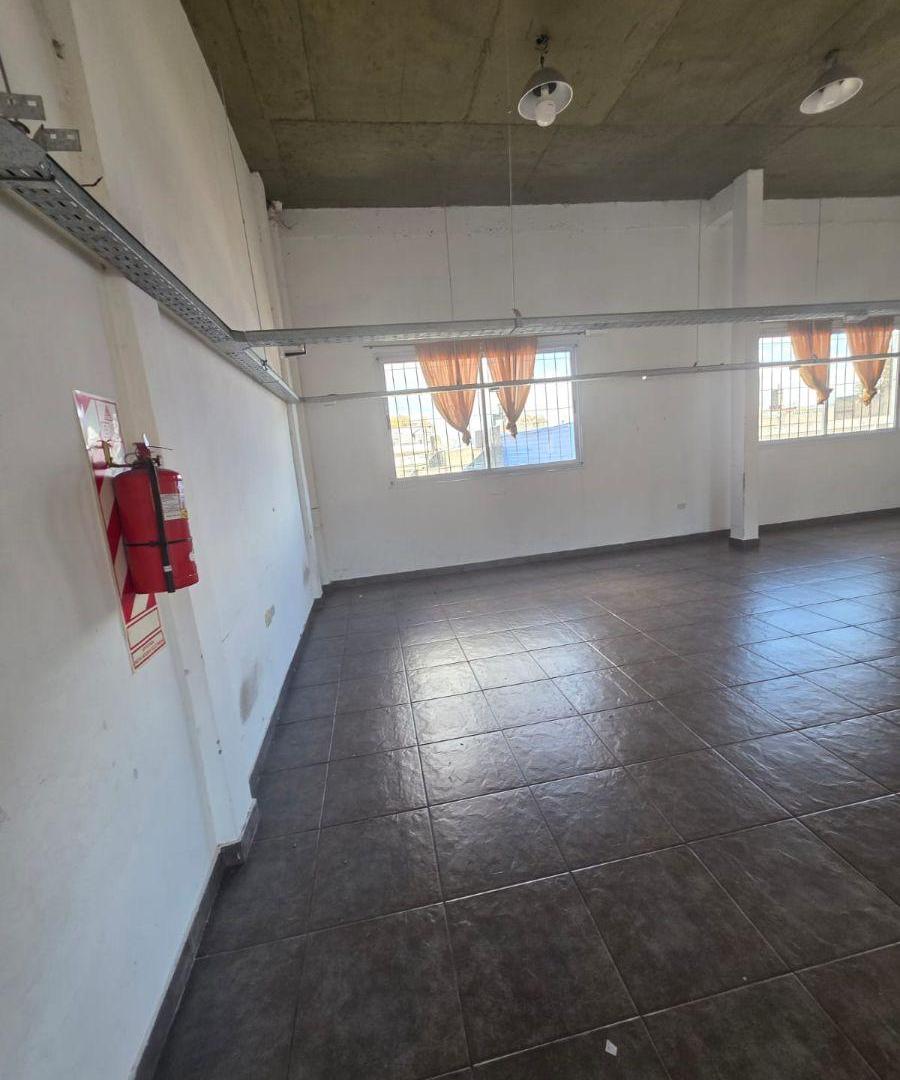Foto de Depósito de 100 m2 en alquiler en Villa Crespo, imagen 3