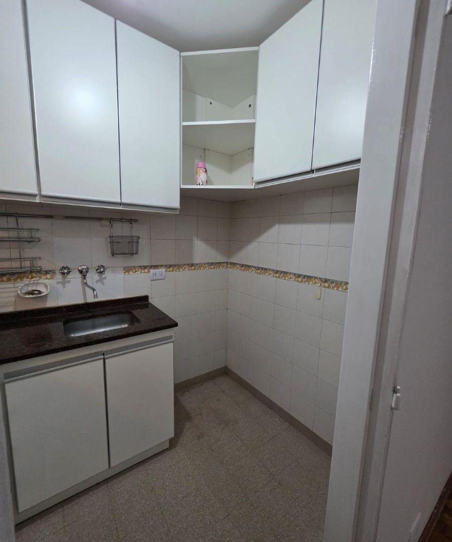 Foto de ALQUILER 2 AMB. SOBRE AV. 35M2 C/BALCON, imagen 5