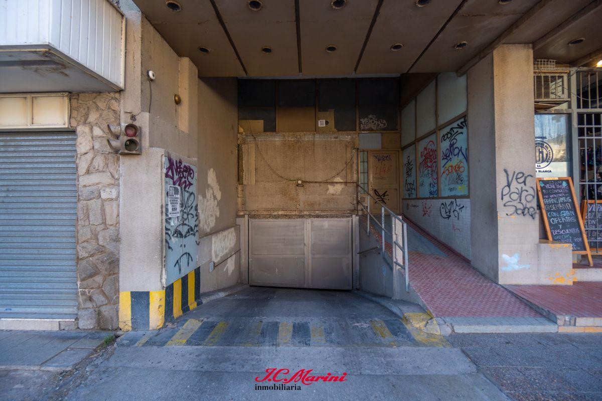 Foto de Cochera subterránea en venta – Chiclana al 500 – Bahía Blanca, imagen 3