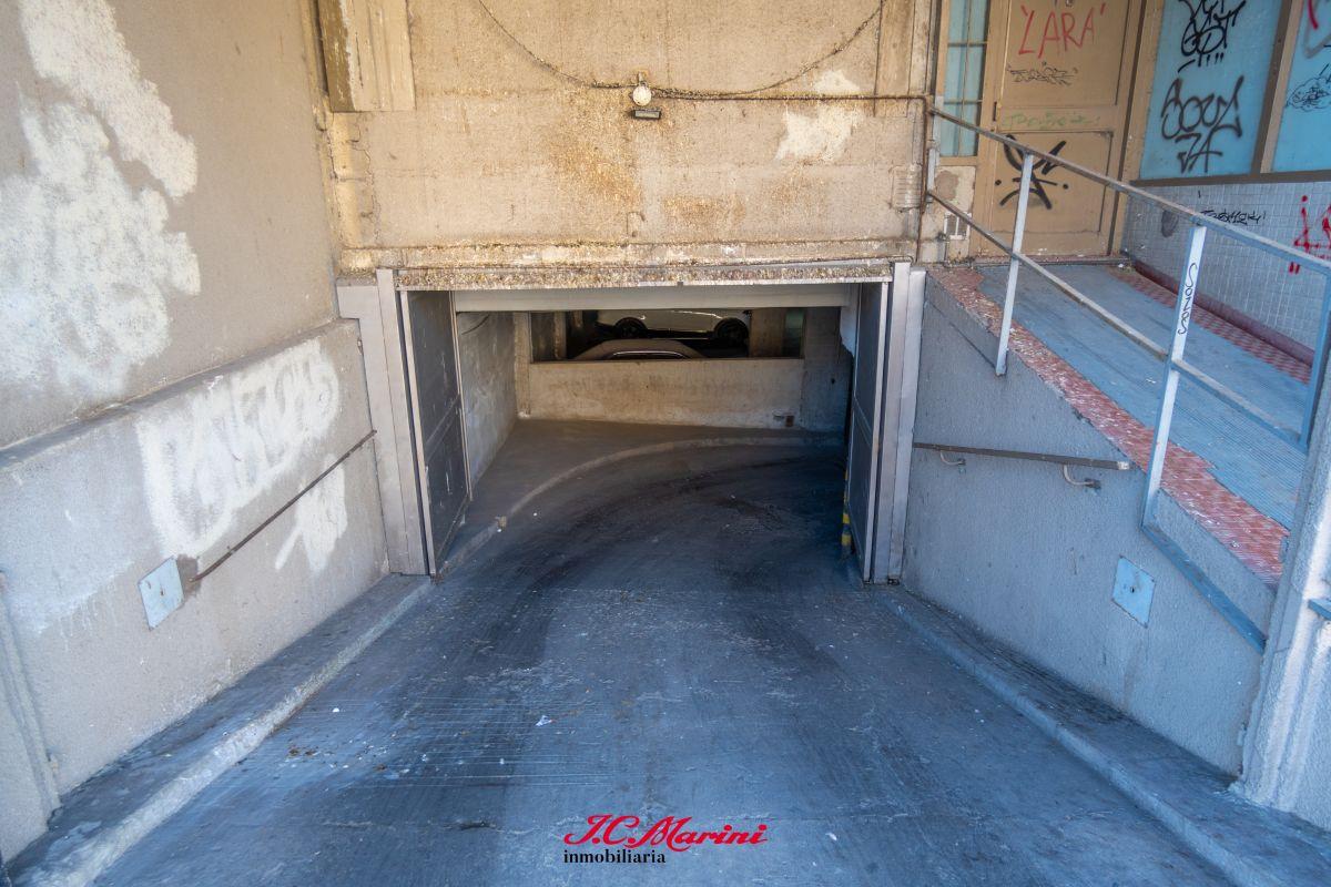 Foto de Cochera subterránea en venta – Chiclana al 500 – Bahía Blanca, imagen 2
