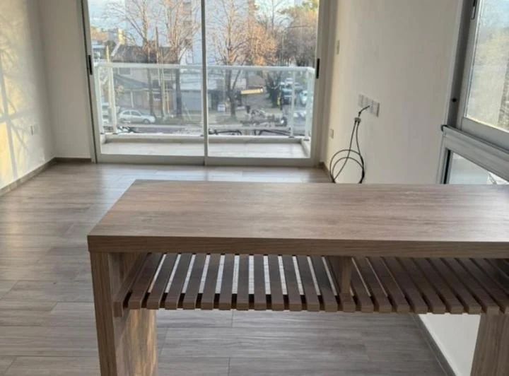 ALQUILER DPTO UN DORM 54 Y 25 5