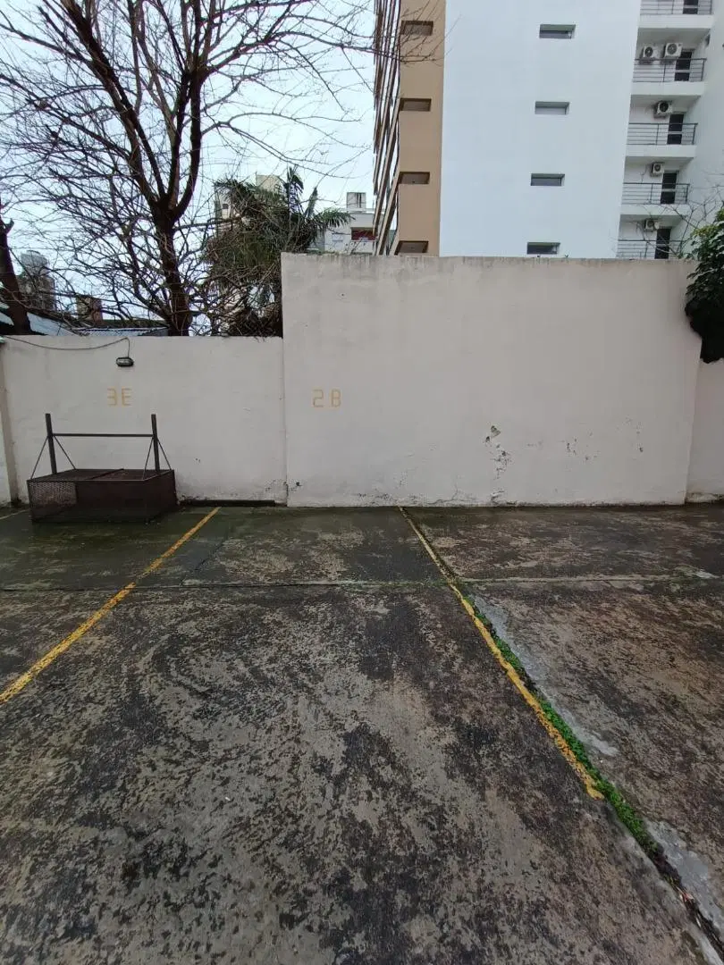 ALQUILER COCHERA 58 Y 18 5