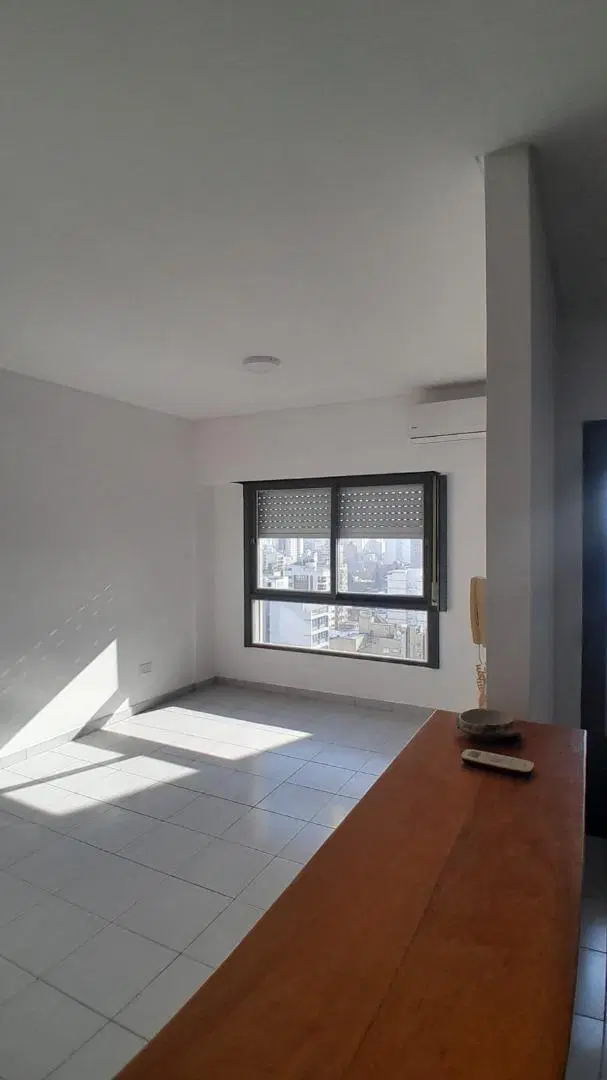 Alquiler depto 1 dormitorio Av.60 e/3 y 4 4