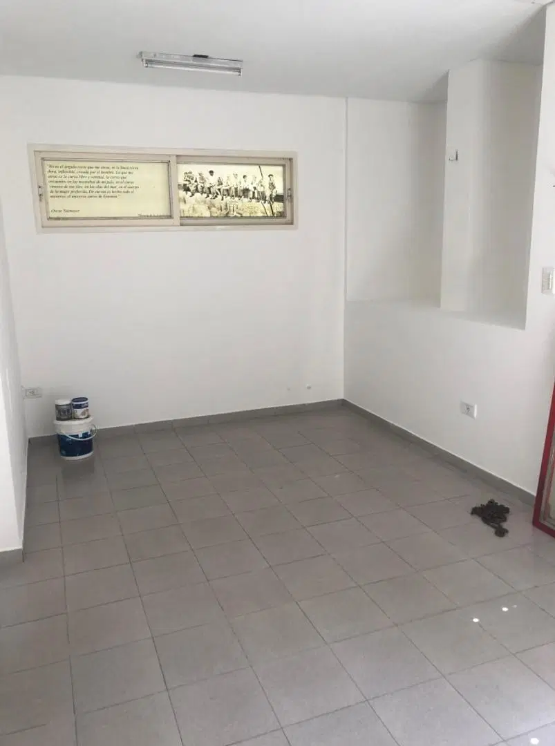 ALQUILER LOCAL COMERCIAL 4 Y 59 4